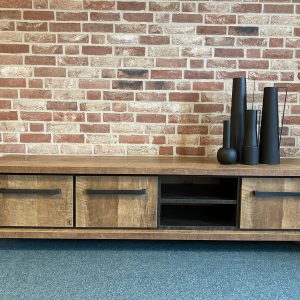Tv Meubel Tata Industrieel Metaal Hufterproof 200cm